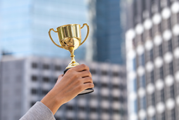 易币付 易币国际入选36氪WISE2024商业之王“年度全球化布局与市场拓展案例”