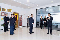龚正市长走访服务易币付 易币国际等重点企业，真心实意为企解忧、助企增利、促企开展
